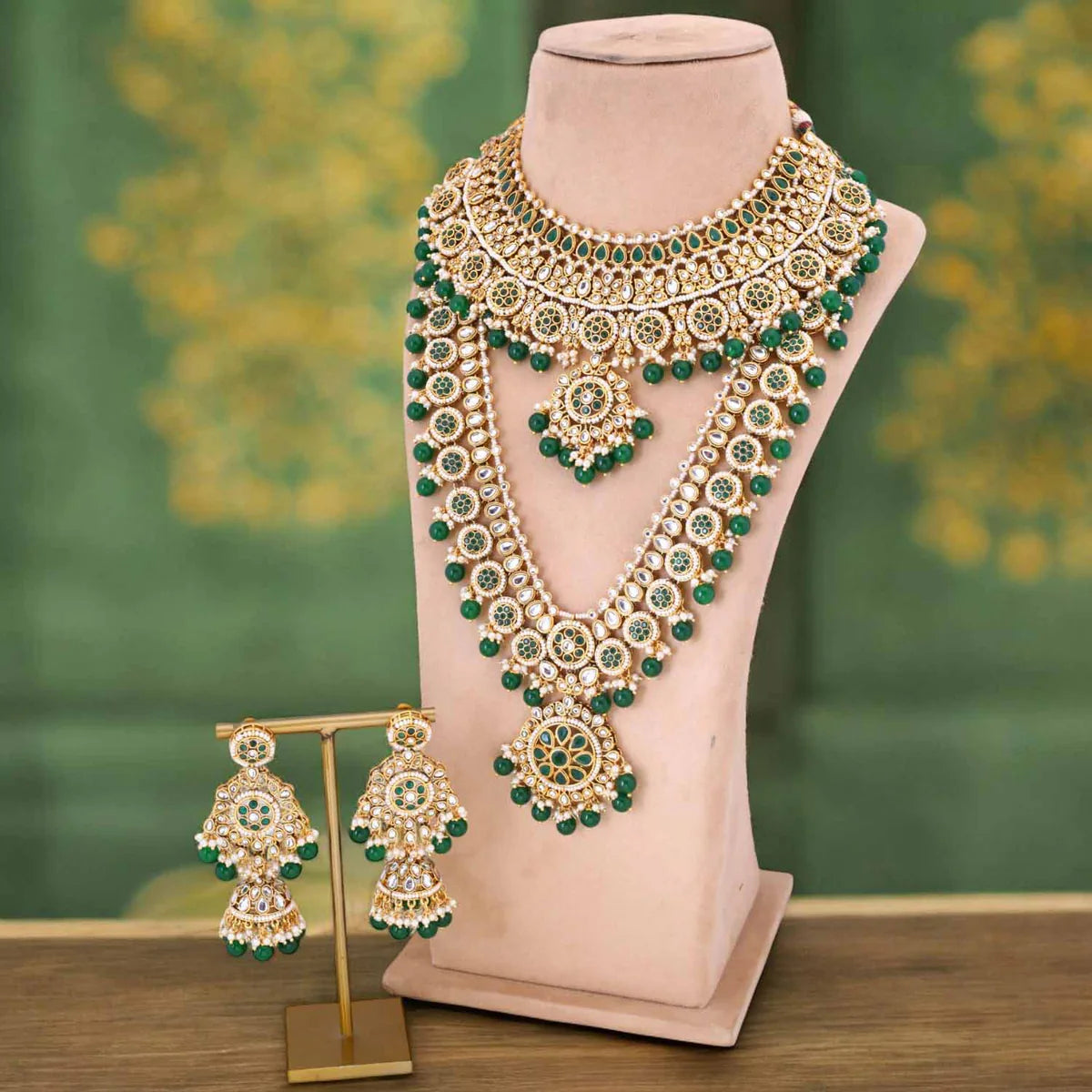 Emerald Cristina Bridal Jewellery Set