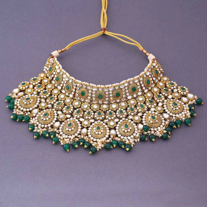 Emerald Shreyani Bridal Jewellery Set
