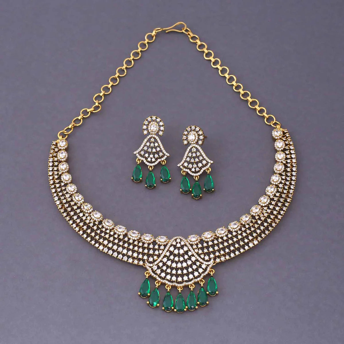 Emerald Tarini Hasli Victorian Jewellery Set - New Arrival