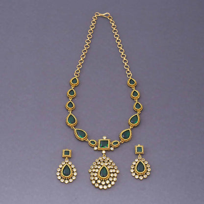 Emerald Vritika Victorian Jewellery Set - New Arrival