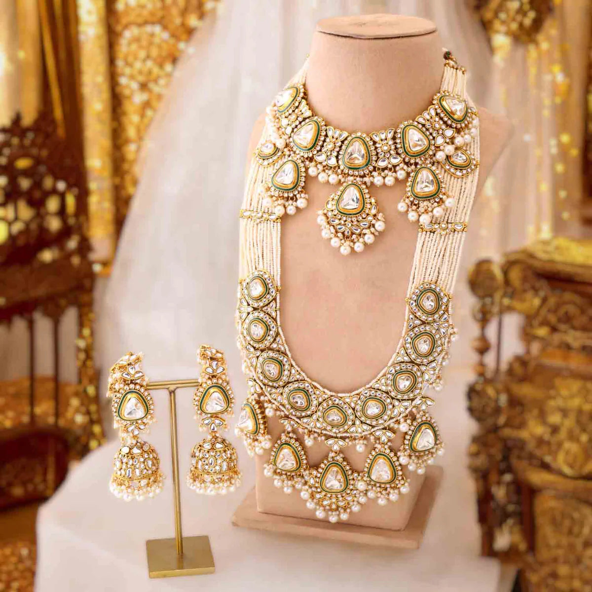 Ivory Dhanuna Bridal Jewellery Set