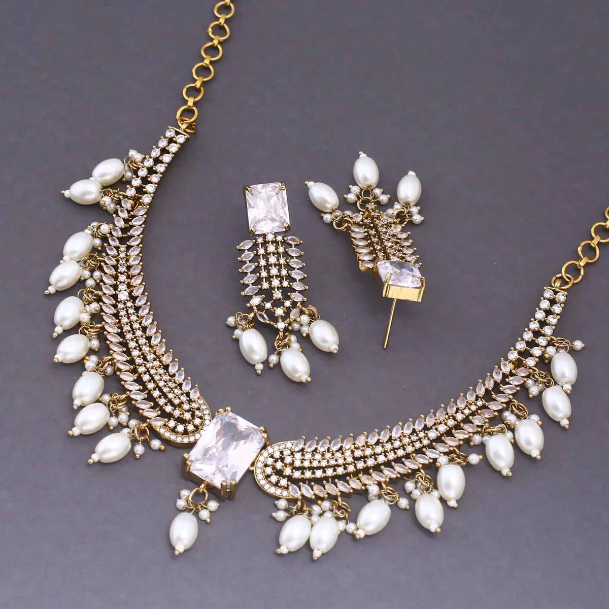Ivory Oorja Hasli Victorian Jewellery Set - New Arrival